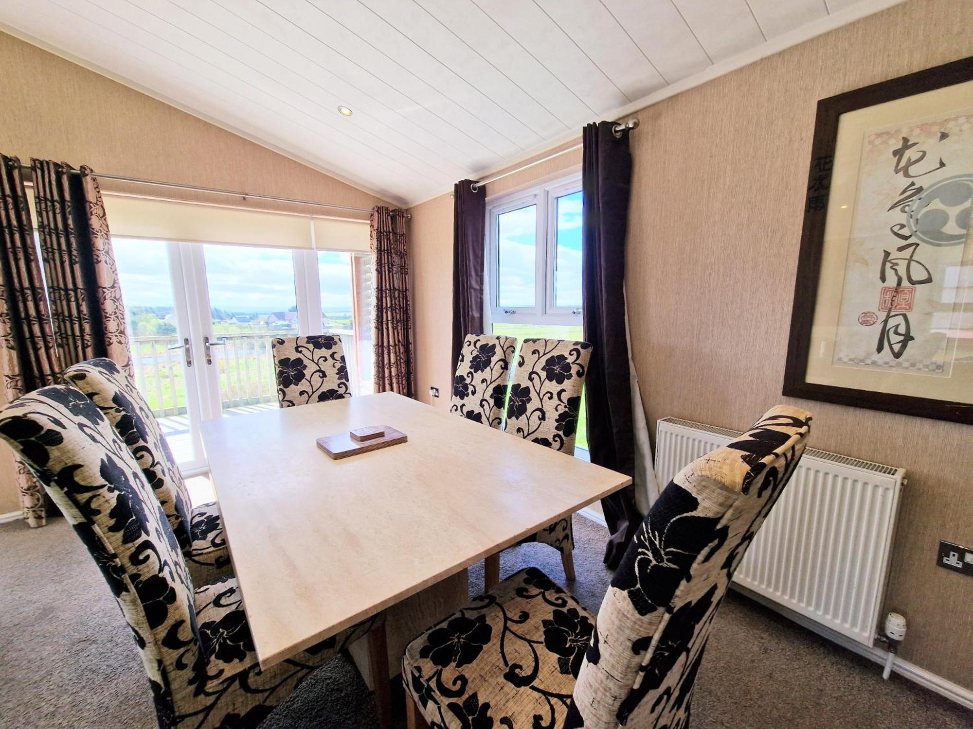Kelty Benarty 11 With Private Hot Tub - Fife - Loch Leven - Lomond Hills - Pet Friendly 빌라 외부 사진